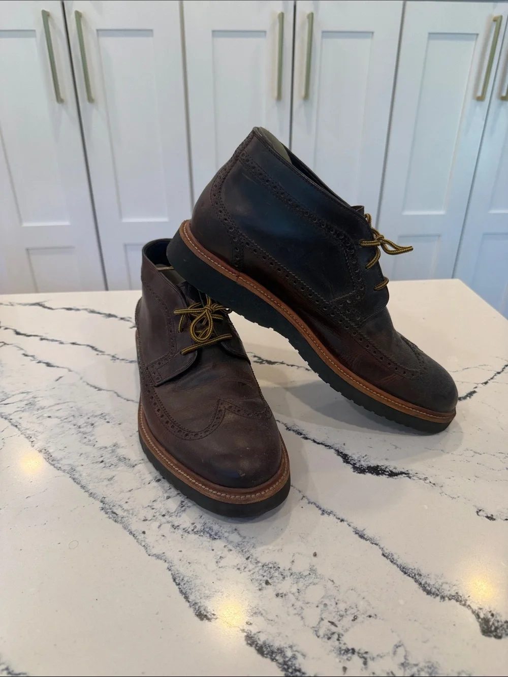 Vibram Men's Dark Brown Leather Brogue Chukka Boots